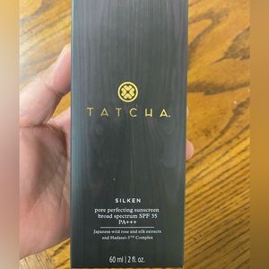 Tatcha silken pore perfecting sunscreen spf +++35